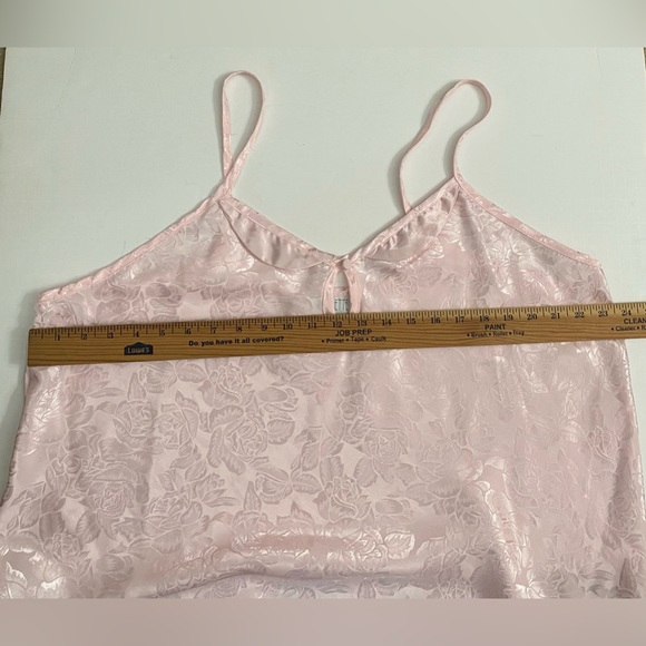 Vassarette Spaghetti Straps Deep V-neck Loose Sleep Dress light pink - Picture 7 of 9